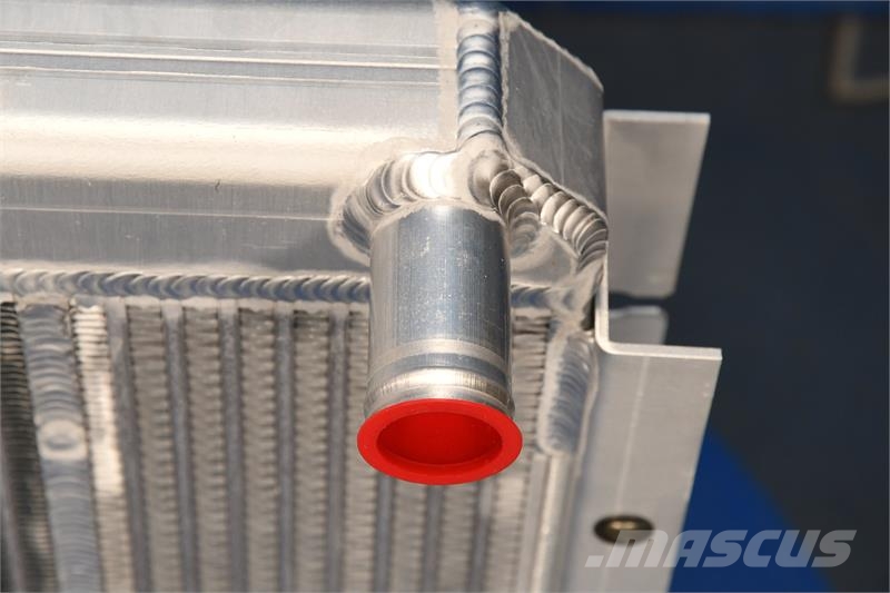 Mitsubishi BD2G Radiator # 890555 Radiadores