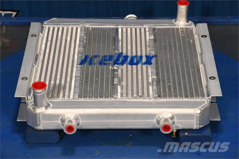Mitsubishi BD2G Radiator # 890555 Radiadores