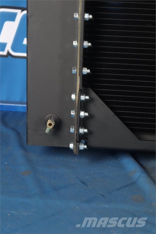 Monaco Radiator # 704125 Radiadores camiões e carrinhas