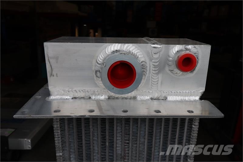 Morbark 1300 Oil Cooler # 950232 مشعات
