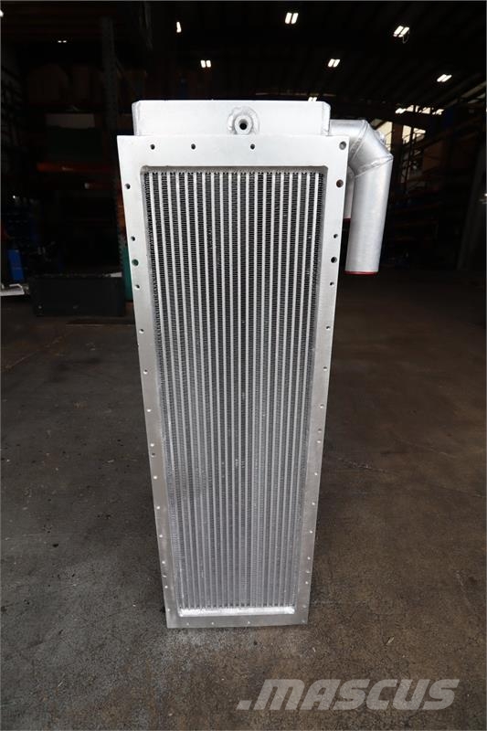 MTU 1750 KW Standby Genset Aftercooler # 990316 Radiatoare