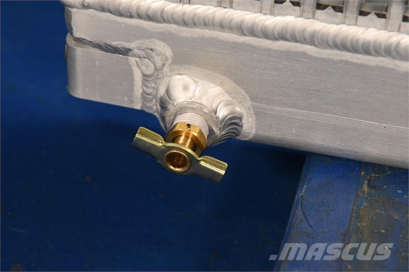 MultiQuip DCA70SSIU2 Radiator # 990400 Radiatorer