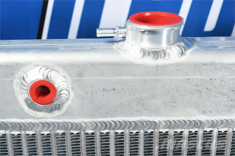 MultiQuip DCA70SSJU3 Radiator # 990381 مشعات