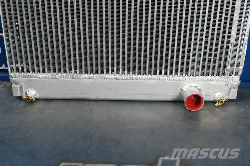 MultiQuip DCA70SSJU3 Radiator # 990381 مشعات