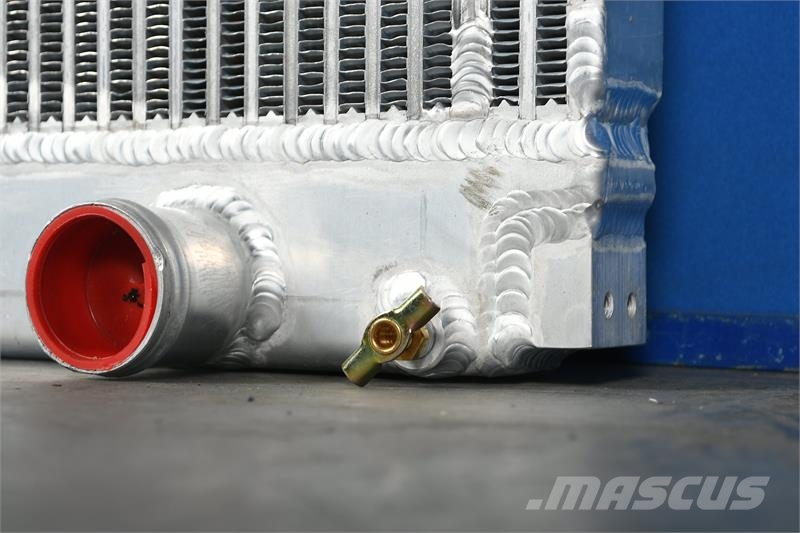 MultiQuip DCA70SSJU3 Radiator # 990381 مشعات