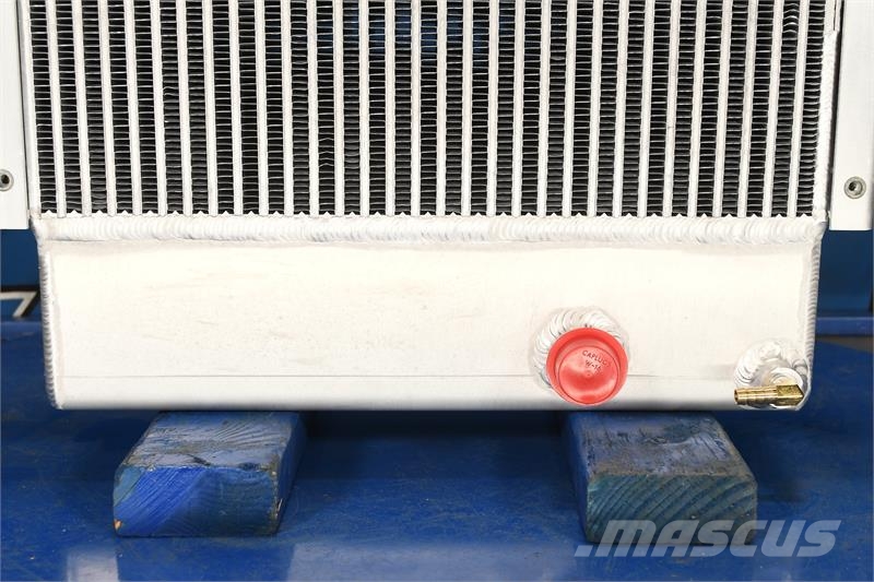 MultiQuip DH-480I, DCA45SSIU4F Radiator # 990321 مشعات