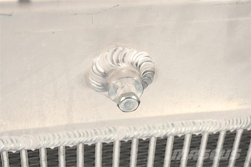 MultiQuip DH-480I, DCA45SSIU4F Radiator # 990321 مشعات
