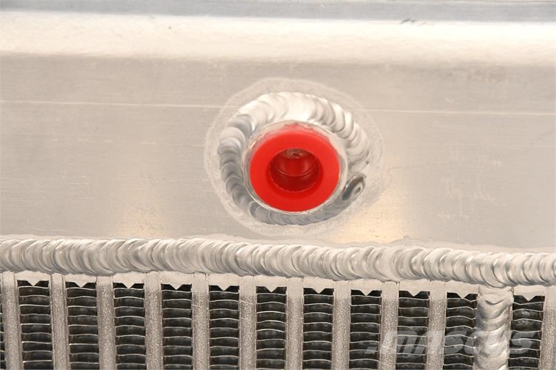 MultiQuip Radiator # 990160 Радиатори