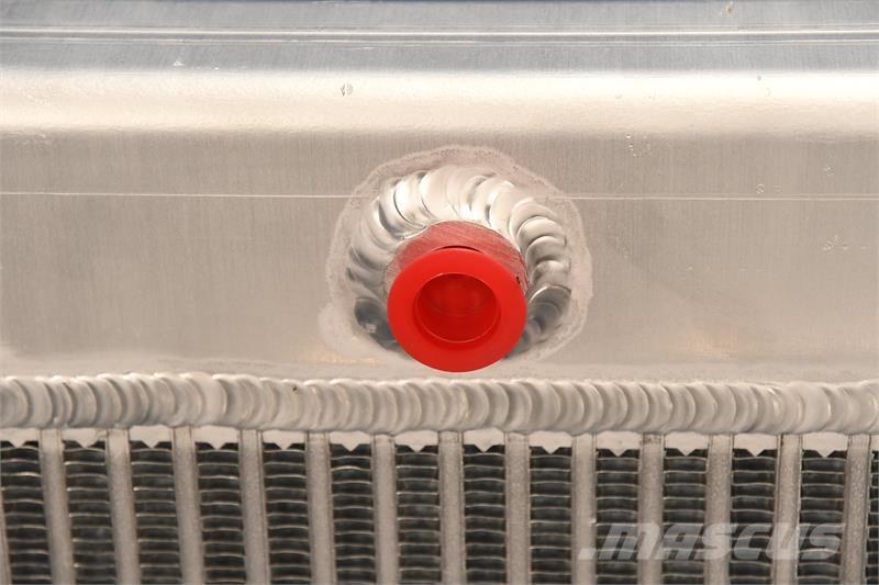 MultiQuip Radiator # 990420 Радиатори