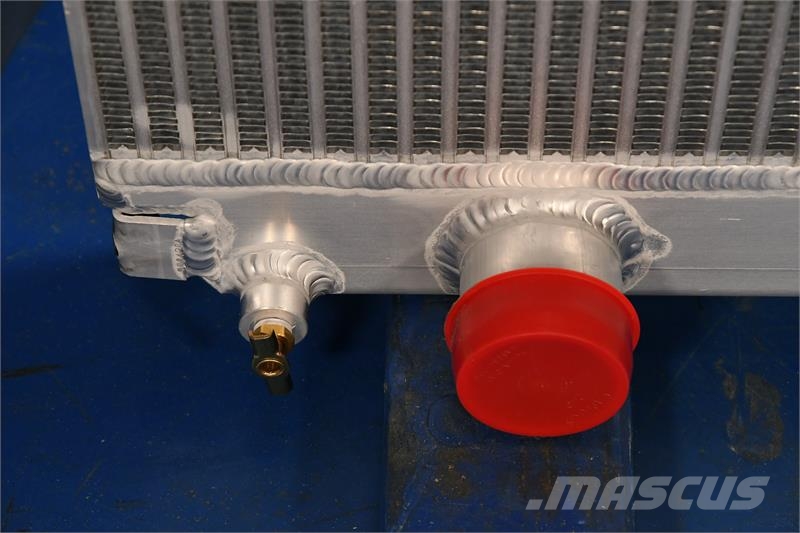 MultiQuip Radiator # 990420 Радиатори
