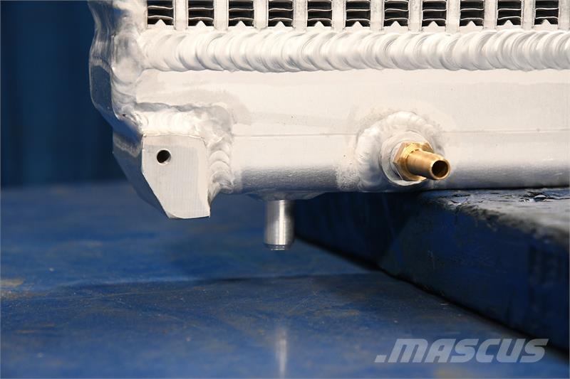 MultiQuip Whisperwatt DCA70USI Radiator # 990520 Радиатори