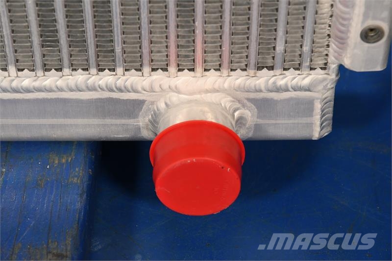 New Holland 1049 Radiator # 910060 مشعات