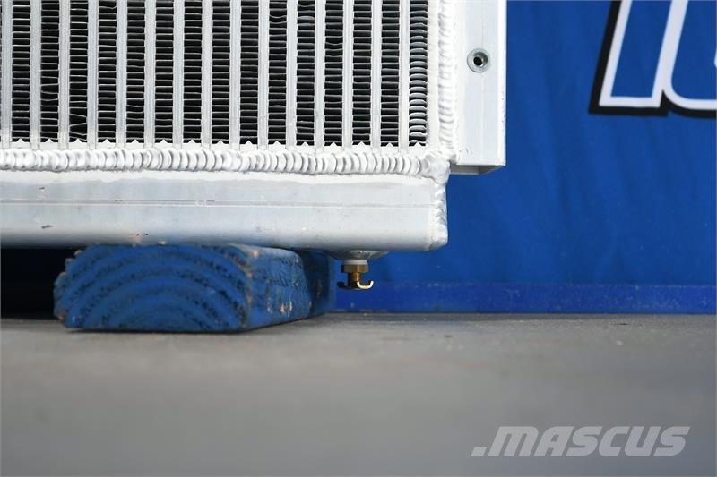 New Holland 1095 Hay Wagon Radiator # 910005 Radiadores