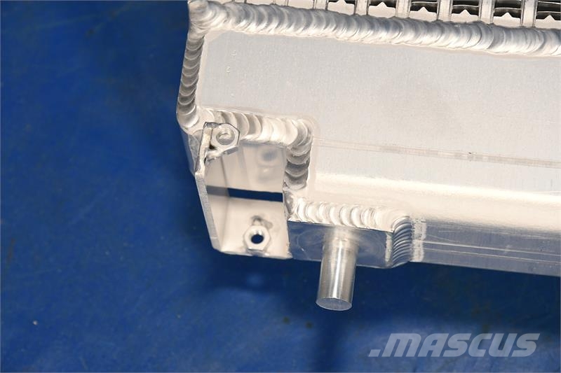 New Holland EH30.B Radiator # 910023 مشعات