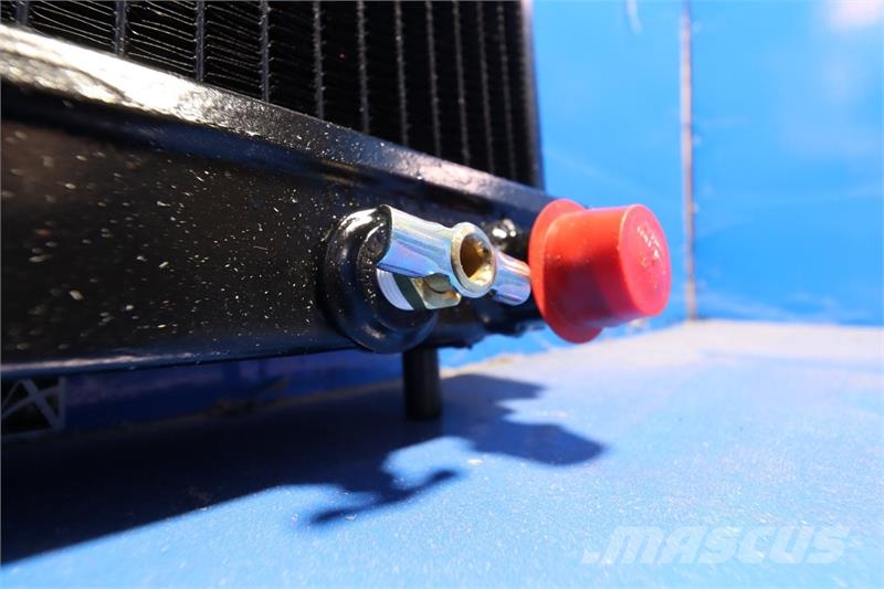 New Holland EH30.B Radiator # 910023 Radiadores