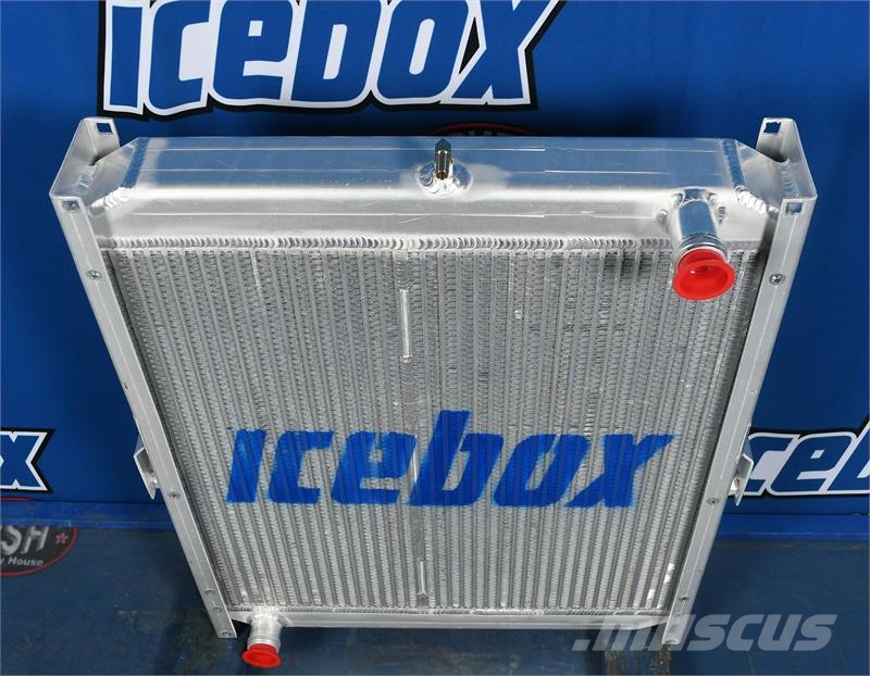 New Holland LB75, LB75CP, 555E, 575E, 655E Radiator # 910028 Radiadores