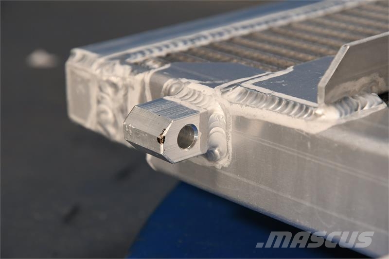New Holland T8030 Oil Cooler # 910040 Radiadores