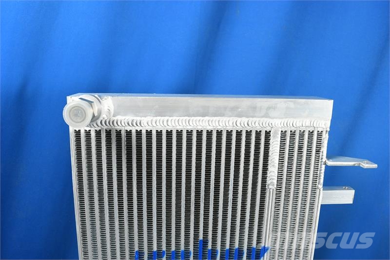 New Holland TG255, TG285, TG210, TG230 Oil Cooler # 910042 Radiadores