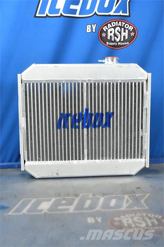 Nissan Forklift Radiator # 940106 Radiadores
