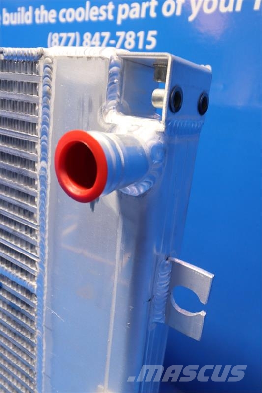 Nissan MCPL02A20LV Radiator # 950223 Radiadores