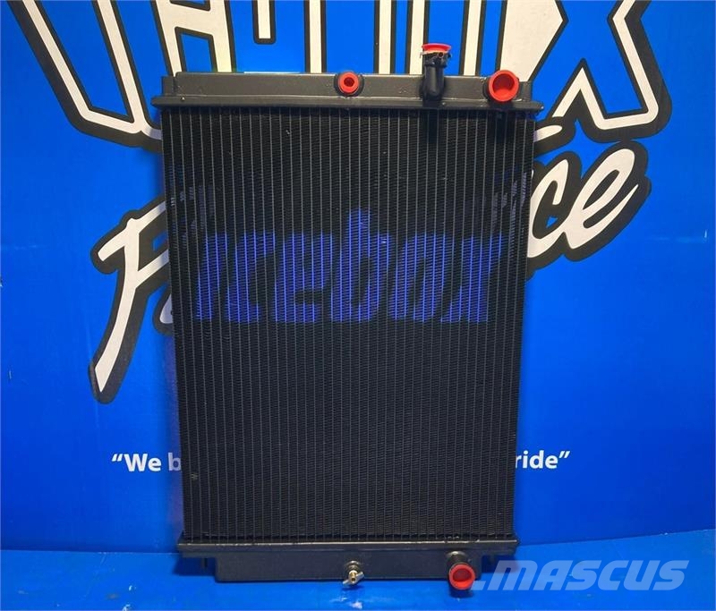 Nissan UD Radiator # 609018 مشعات