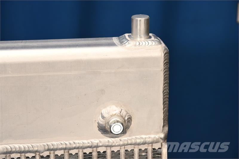 Onan Cummins Radiator # 990368 散熱器/水箱