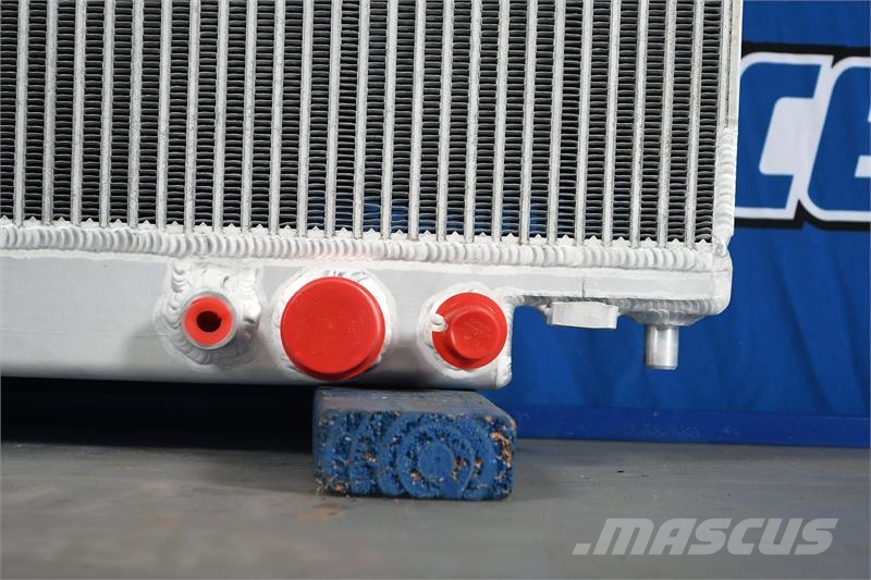 Onan GGLB / 150KW GenSet Radiator # 990072 Radiadores