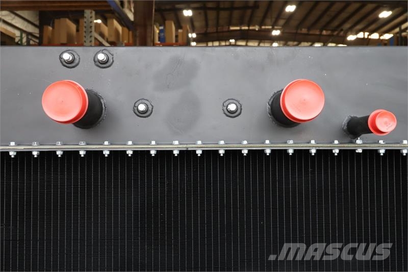 Onan KTA38-G2B Radiator # 990323 Radiadores