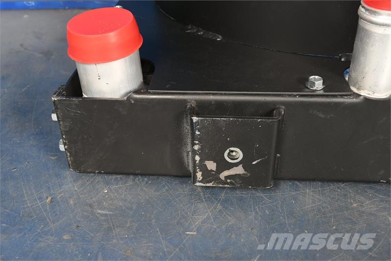Oxbo Cooling Package # 820260 مشعات