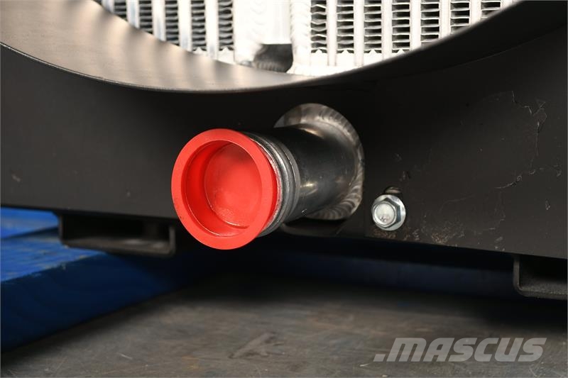 Oxbo Cooling Package # 820260 مشعات