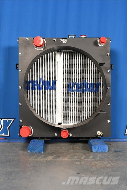 Oxbo Cooling Package # 820260 مشعات