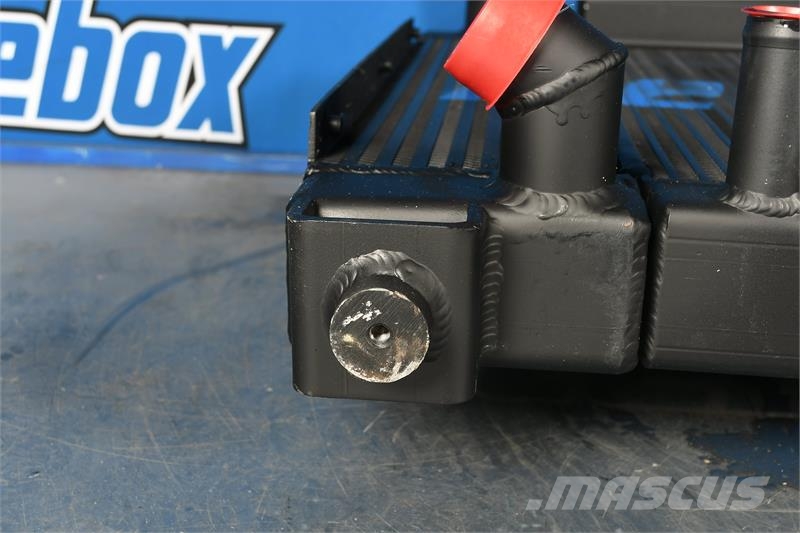 Perkins Cooling Package # 990452 مشعات