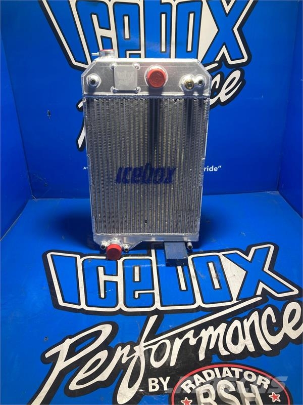 Perkins Radiator # 990092 مشعات