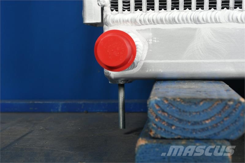 Perkins Radiator # 990499 مشعات
