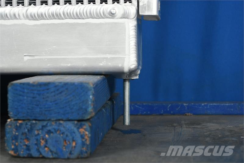 Perkins Radiator # 990499 مشعات
