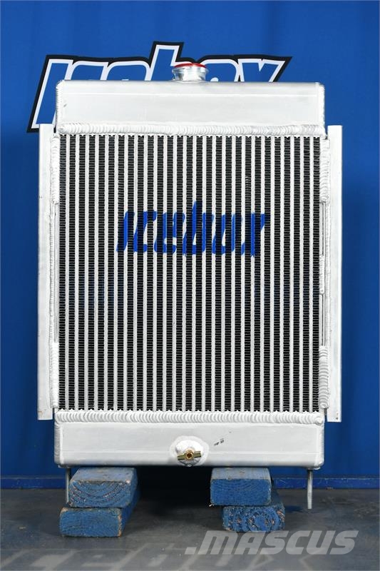 Perkins Radiator # 990499 مشعات