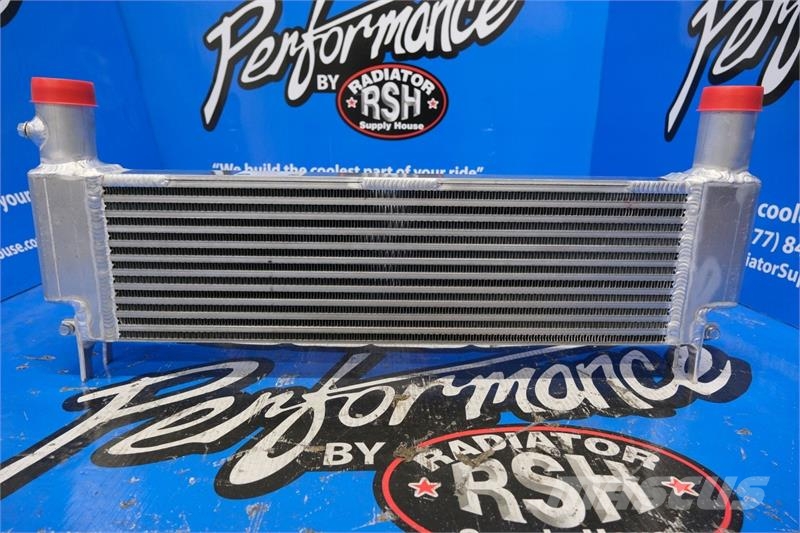 Peterbilt 320 , 520 Charge Air Cooler # 606235 Radiadores