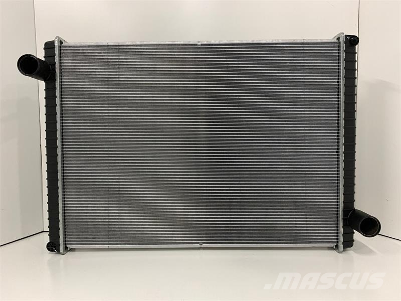 Peterbilt 330 Radiator # 606102 Radiadores
