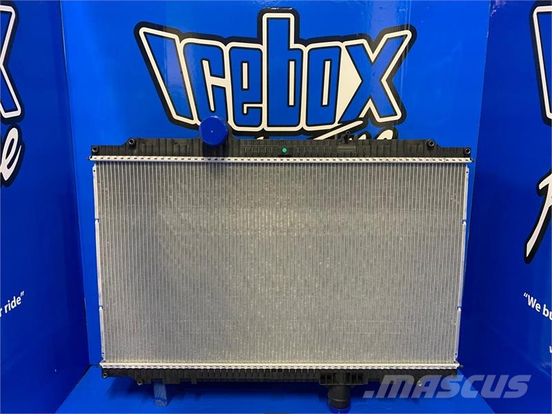 Peterbilt 335 / 340 / T-300 Radiator # 606073 Radiadores