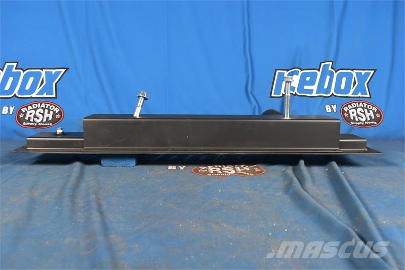 Peterbilt 359 Bottom Bracket # 606278 Radiadores