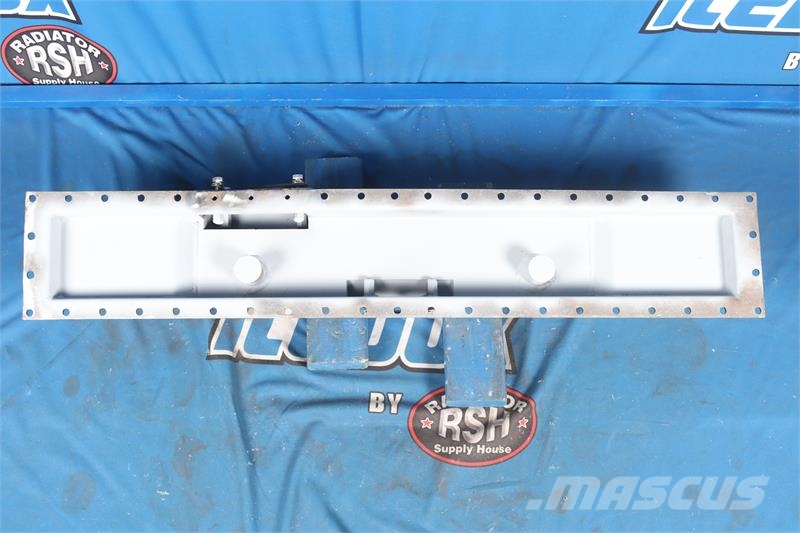 Peterbilt 359 Bottom Tank # 606272 Radiadores