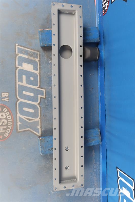 Peterbilt 359 Conversion Tank # 606271 Radiadores