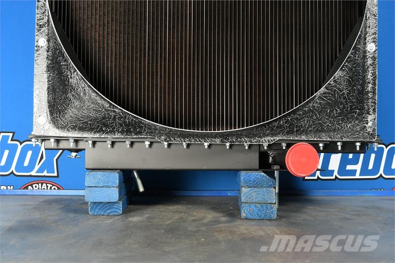 Peterbilt 359 Radiator # 606003 Radiadores