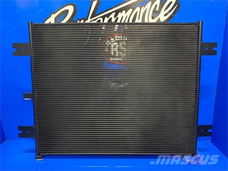 Peterbilt 387 AC Condenser # 606416 Radiadores