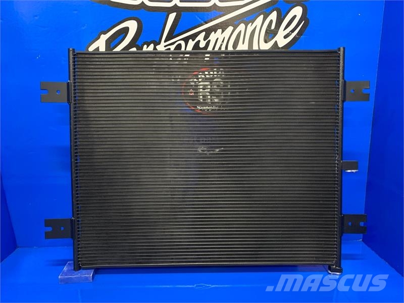 Peterbilt 387 AC Condenser # 606416 Radiadores
