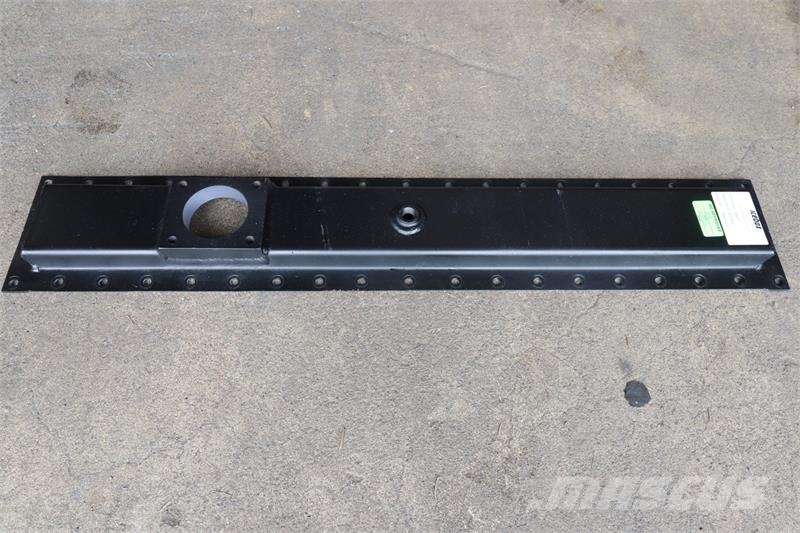Peterbilt Bottom Tank # 606275 Radiatorer