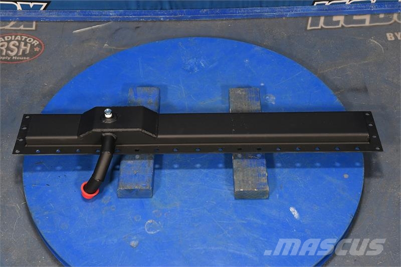 Peterbilt Bottom Tank # 606298 Radiators