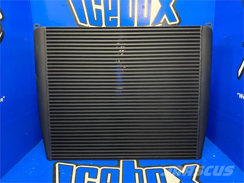 Peterbilt Charge Air Cooler # 606114 ラジエター