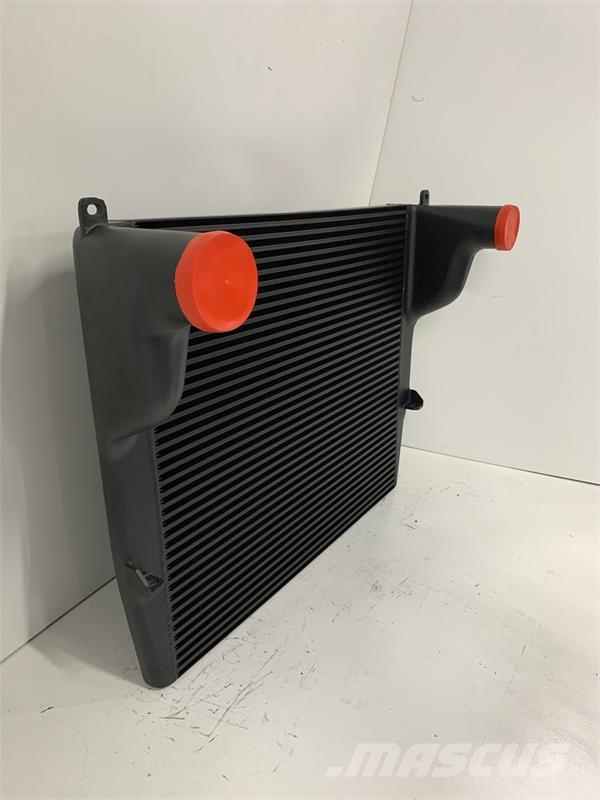 Peterbilt Charge Air Cooler # 606114 ラジエター