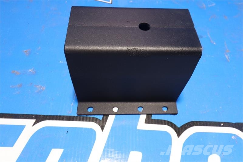 Peterbilt Mounting Bracket # 606300 Radiators